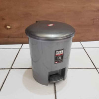 Tempat Sampah Injak no-image