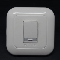 SAKLAR LAMPU TUNGGAL no-image