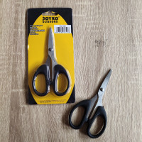 Gunting Kecil no-image