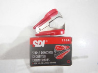Pembuka Stapler Biasa no-image