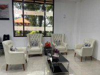 kursi dan meja tamu no-image