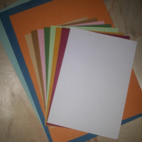 Kertas karton no-image