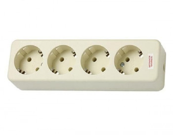 Stop Kontak 4 Lubang