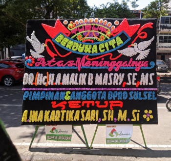 Bunga Papan Duka Cita