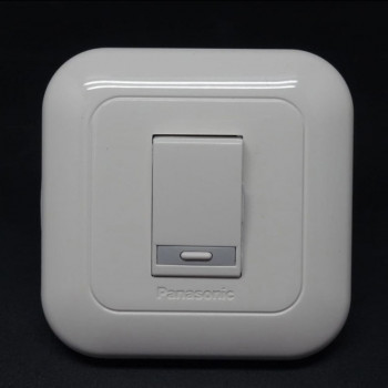 SAKLAR LAMPU TUNGGAL