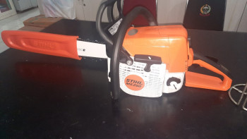 MESIN CHAINSAW BESAR