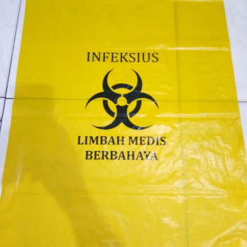 Kantong Plastik Sampah Medis Infeksius ukr. 60 x 80
