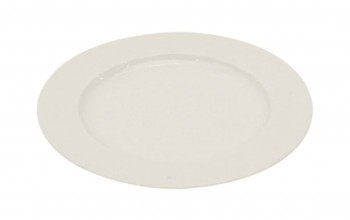 piring makan porselen