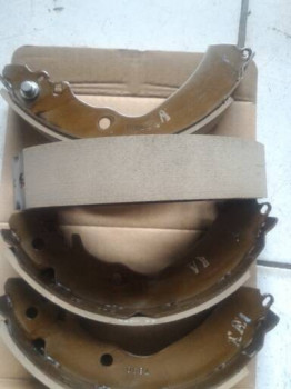 Brake Pad BrakePad kampas rem Belakang Avansa Xenia Ori Asli original