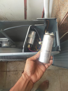 perbaikan ac / Ganti capasitor