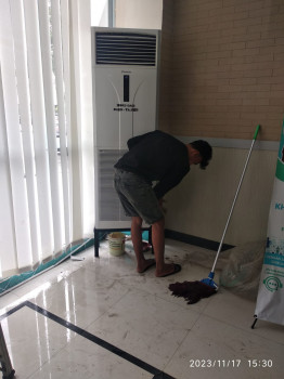 perbaikan ac / cuci ac standing floor 5PK