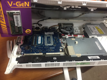 perbaikan komputer dan leptop / perbaikan mainboard